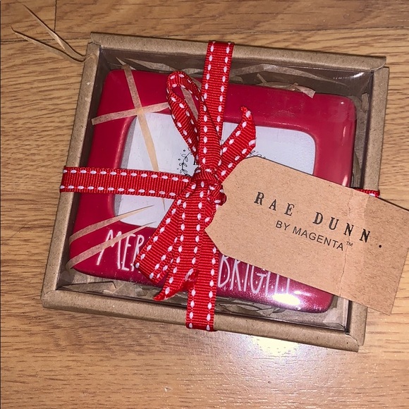NIB Rae Dunn "Merry & Bright" Photo Frame Ornament - Picture 2 of 7